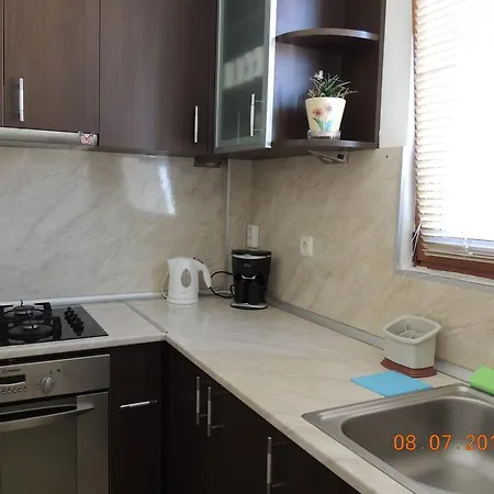Holiday House *